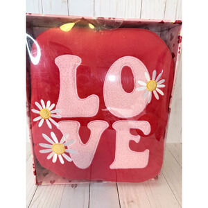 Love & Daisy Plush Cushion with a Removable Heat Pack 11x14x3